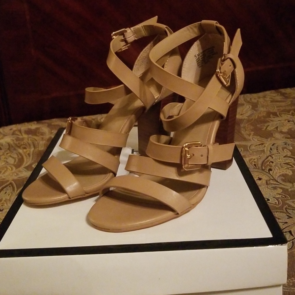 ❤Nine West Seraphina❤